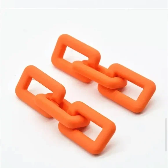 New Acrylic Chain Link look Orange Post or Stud Earrings.‎ - Picture 2 of 6